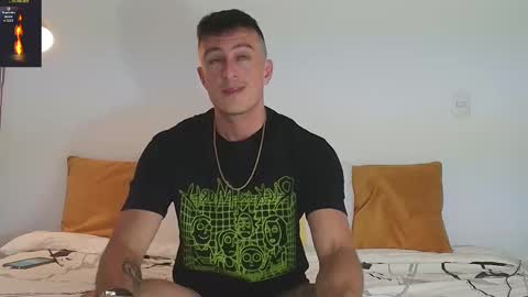 Sr Coast online show from November 12, 2:01 am