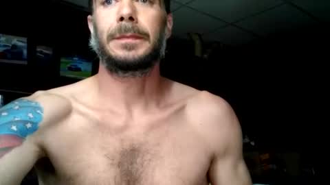 Snapshot of ryan198650 chatting on April 29, 2:04 am ryan198650 online show from April 29, 2:04 am