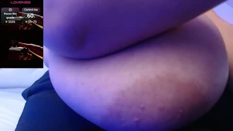 Snapshot of ryanastone_ chatting on February 13, 2:20 pm Hanna online show from February 13, 2:20 pm