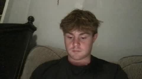 ryanhung_57 online show from October 10, 2:32 am