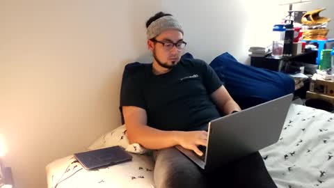 Snapshot of ryanime chatting on February 11, 9:25 am Ryanime online show from February 11, 9:25 am