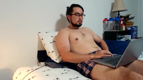 Snapshot of ryanime chatting on June 1, 6:59 am Ryanime online show from June 1, 6:59 am
