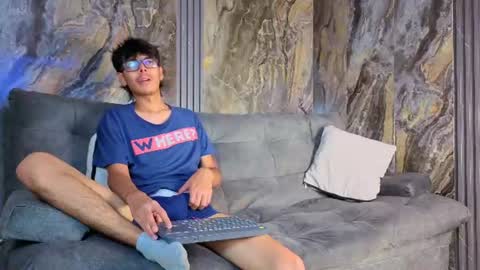 Snapshot of ryann_wolf chatting on July 16, 8:26 pm ryann_wolf online show from July 16, 8:26 pm