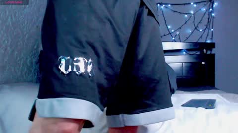 Ryannhill  online show from January 26, 7:21 am