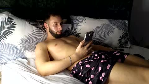 ryanstorm1 online show from December 2, 12:05 am