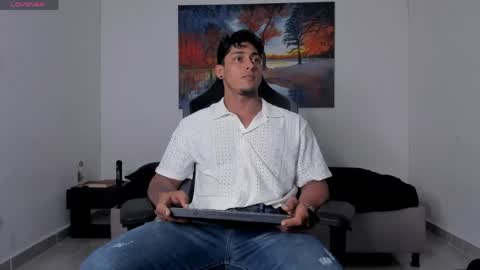 Snapshot of ryanwhite3 chatting on April 26, 7:55 pm ryanwhite3 online show from April 26, 7:55 pm