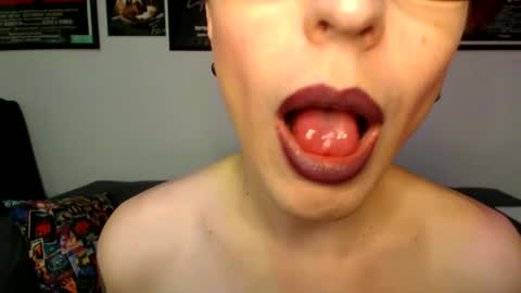 Ryff Burnz online show from December 28, 5:55 am