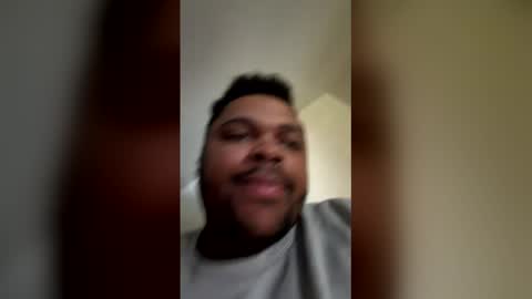 Snapshot of ryfresh21 chatting on April 3, 2:37 pm ryfresh21 online show from April 3, 2:37 pm