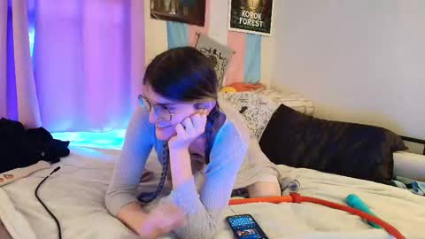 Snapshot of ryn_michele chatting on September 21, 10:22 pm Ryn Michele online show from September 21, 10:22 pm