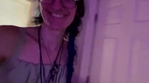 Snapshot of ryn_michele chatting on October 24, 2:35 pm Ryn Michele online show from October 24, 2:35 pm