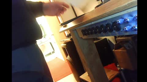 Snapshot of rynoxox chatting on January 28, 5:32 am rynoxox online show from January 28, 5:32 am