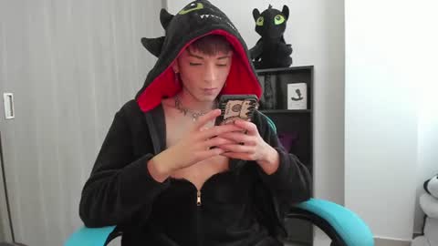 Snapshot of ryo_bleu chatting on July 9, 4:11 pm RYO BLEU online show from July 9, 4:11 pm