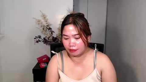 Snapshot of rys_goddess chatting on July 12, 6:04 am rys_goddess online show from July 12, 6:04 am