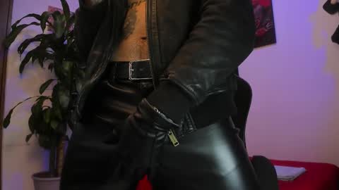 leopmonk help me reach 100 thumbs up online show from September 30, 1:27 pm