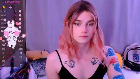  Alice  online show from March 6, 7:49 am