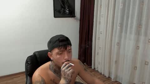 s1nmaster online show from October 19, 6:52 pm