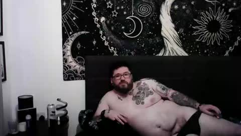 Snapshot of s3xtr69 chatting on April 27, 6:39 pm s3xtr69 online show from April 27, 6:39 pm