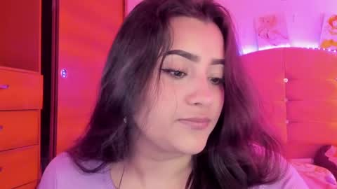 S H A R O N model independient online show from December 20, 8:01 pm