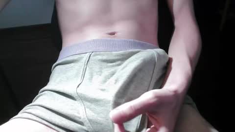 Snapshot of s_h_o_r_k chatting on February 12, 5:37 pm Max online show from February 12, 5:37 pm