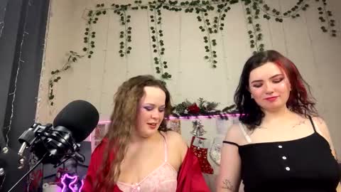 Snapshot of s_katekisa_ss chatting on January 14, 11:05 pm Kate online show from January 14, 11:05 pm