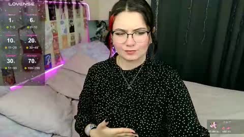 Kate online show from February 18, 4:05 pm