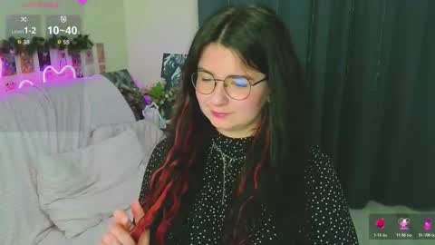 Kate online show from February 7, 5:27 pm