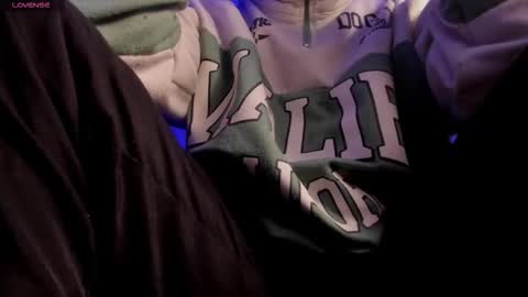 Steven Independent online show from March 19, 2:04 am