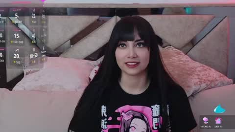 Snapshot of saabrina__ chatting on June 23, 4:49 pm Bri online show from June 23, 4:49 pm