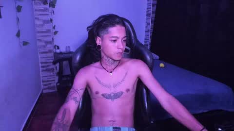 Snapshot of saad__man chatting on September 30, 4:50 am Danny online show from September 30, 4:50 am