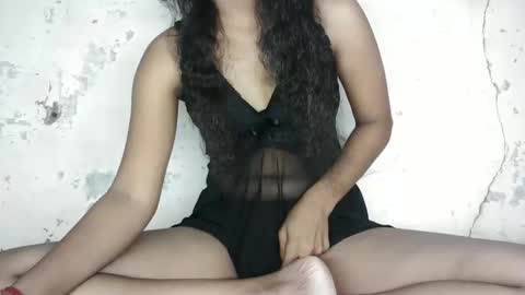 Snapshot of saanvi_indian chatting on October 1, 8:31 am saanu online show from October 1, 8:31 am