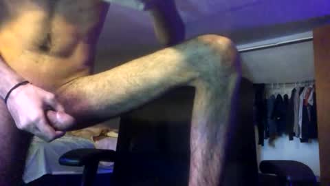 Snapshot of saasbutt chatting on December 2, 5:41 pm saasbutt online show from December 2, 5:41 pm