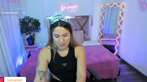 saaya_tay online show from February 24, 11:54 am