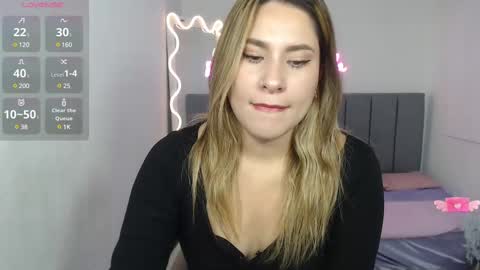 saaya_tay online show from March 12, 3:02 am