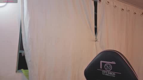 saaya_tay online show from March 20, 3:11 am