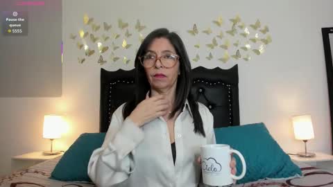 Snapshot of sabinadeluxe_cg chatting on February 2, 12:37 pm sabinadeluxe_cg online show from February 2, 12:37 pm