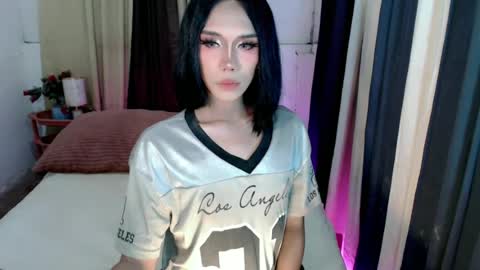 Snapshot of sable_monroe chatting on July 7, 6:45 pm cathllea online show from July 7, 6:45 pm