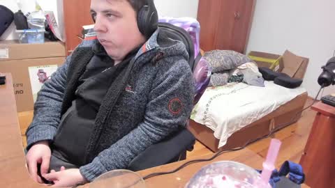 1141323  my Lord Mister Max   moms treasure online show from January 1, 4:39 am