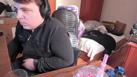 1141323  my Lord Mister Max   moms treasure online show from January 1, 8:45 am