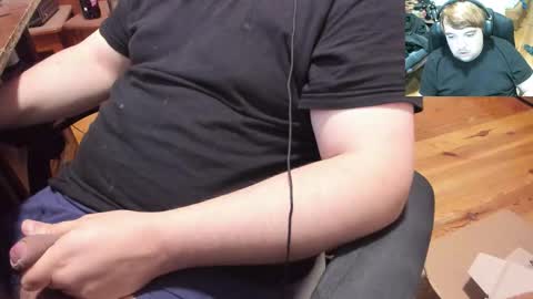 1141323  my Lord Mister Max   moms treasure online show from September 22, 4:31 pm