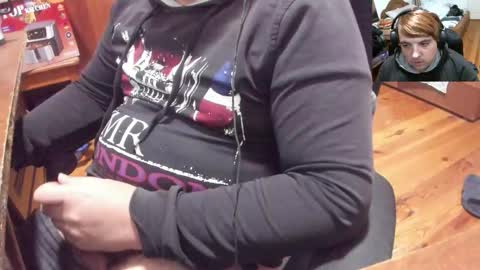 1141323  my Lord Mister Max   moms treasure online show from October 19, 12:44 am