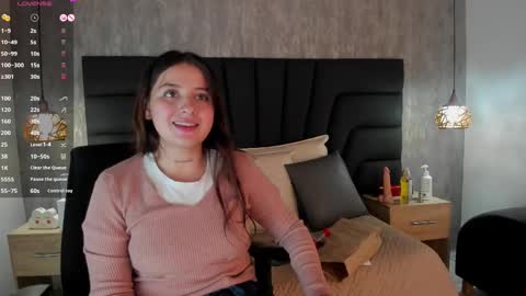 Snapshot of sabrina_lennox chatting on February 18, 2:27 am Sabrina Maria online show from February 18, 2:27 am