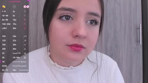 Snapshot of sabrina_lennox chatting on March 19, 2:04 am Sabrina Maria online show from March 19, 2:04 am