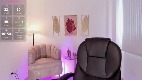 Sabrina online show from October 30, 7:58 pm