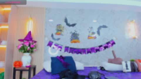 Sabrina Shark online show from November 1, 2:35 am