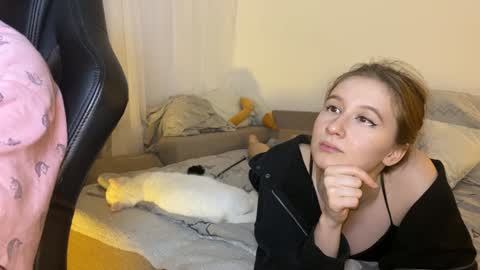 Snapshot of sabrinaanddaniel chatting on January 27, 2:10 am SabrinaDaniel online show from January 27, 2:10 am