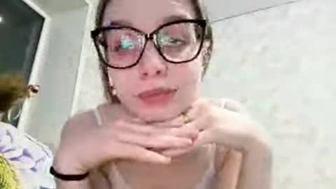 Sabrina online show from April 28, 7:08 pm