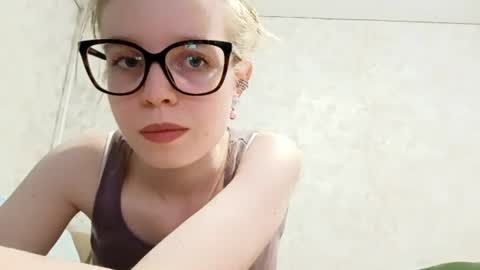 Sabrina online show from April 30, 8:57 pm