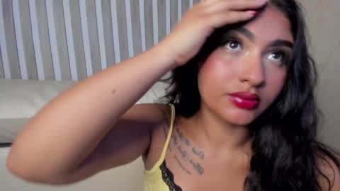 mariana  online show from February 20, 11:21 pm