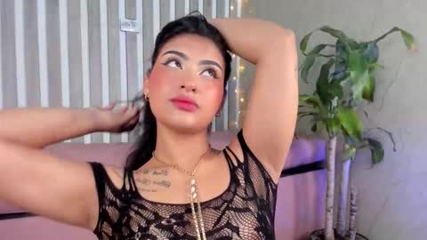 mariana  online show from September 11, 9:15 pm