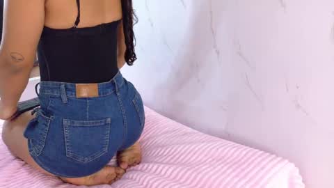 mariana  online show from October 8, 10:40 pm